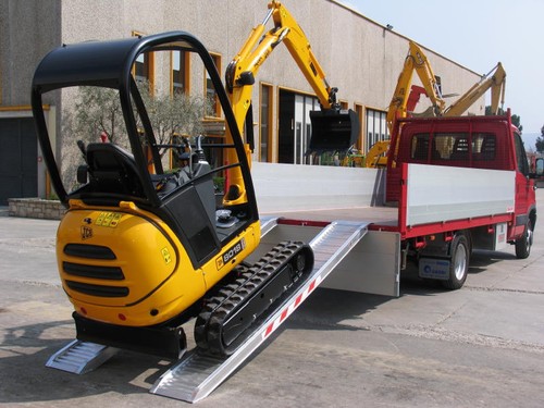 Pair aluminium loading - of,