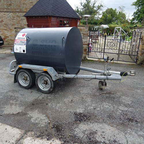 3850 vat fuelproof 1000 ltr - £3850+vat,