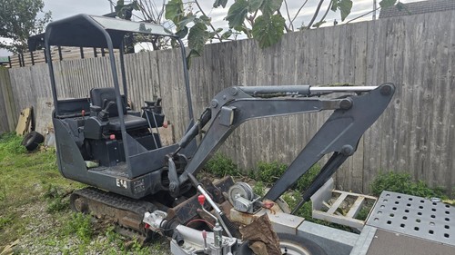 Bobcat e14 mini - bobcat,